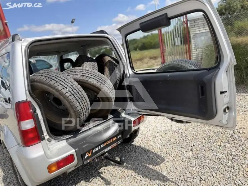 2005 Suzuki Jimny