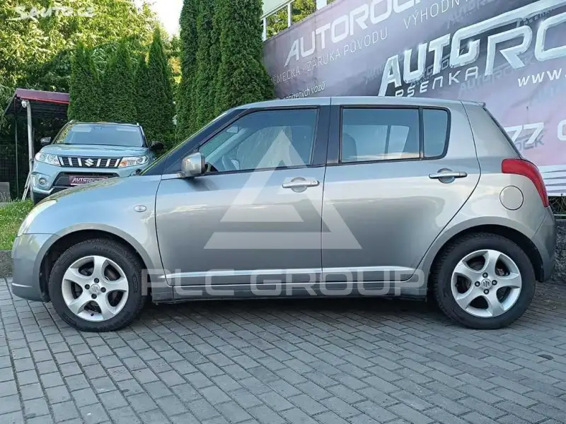 2005 Suzuki SWIFT