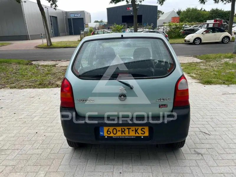2005 Suzuki Alto