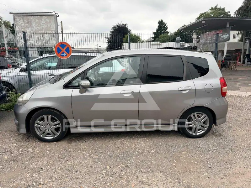 2005 Honda JAZZ
