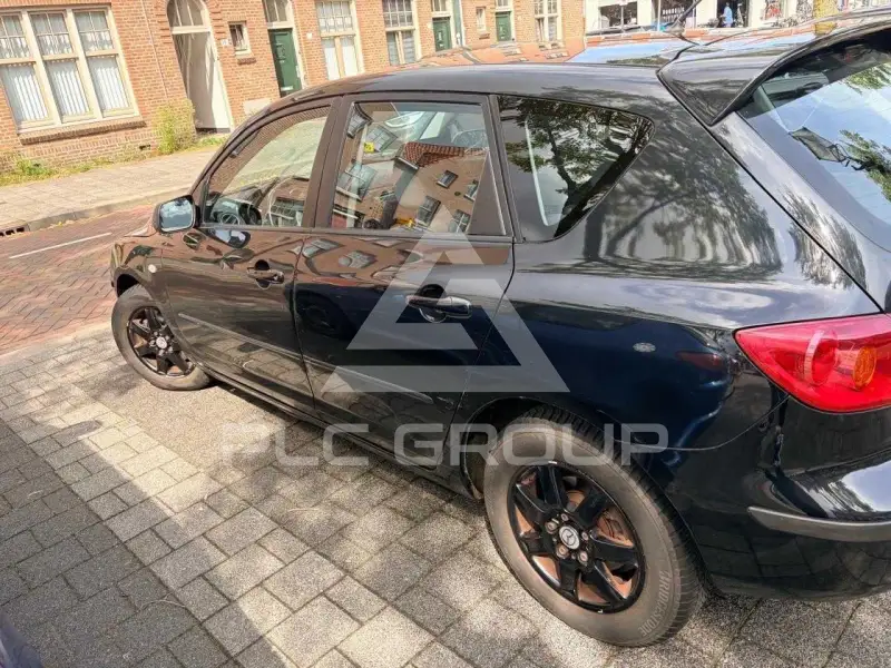 2005 Mazda 3