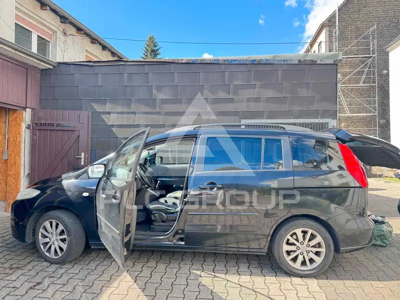 2005 Mazda 5