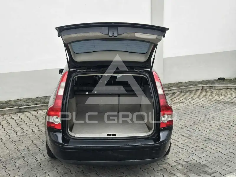 2005 Volvo V50