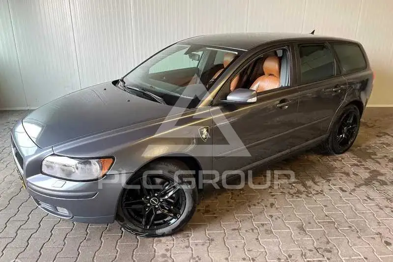 2005 Volvo V50