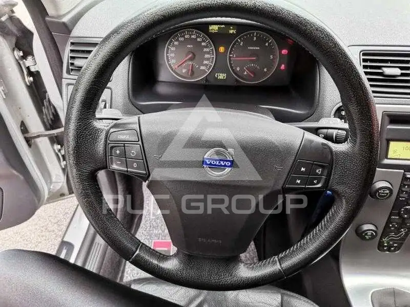 2005 Volvo V50