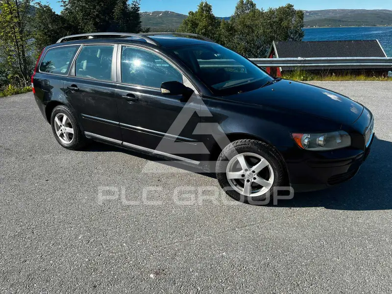 2005 Volvo V50