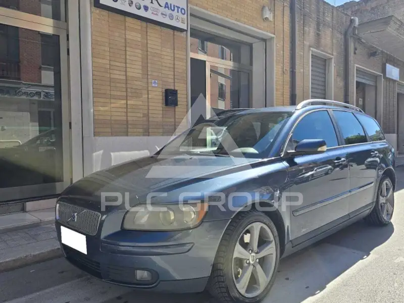 2005 Volvo V50
