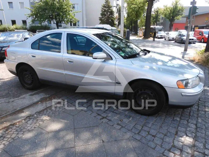 2005 Volvo S60
