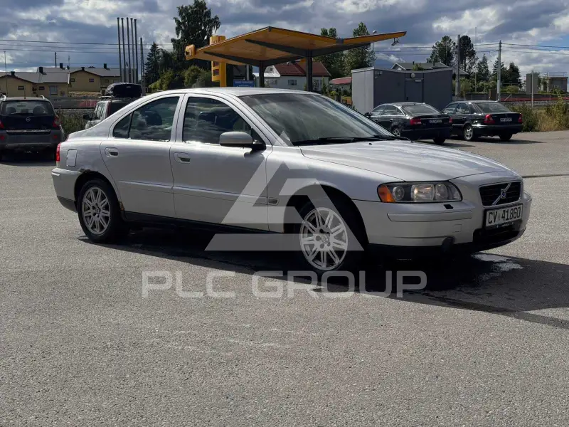 2005 Volvo S60