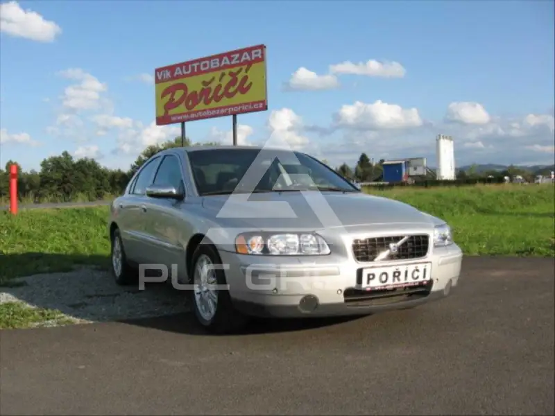 2005 Volvo S60
