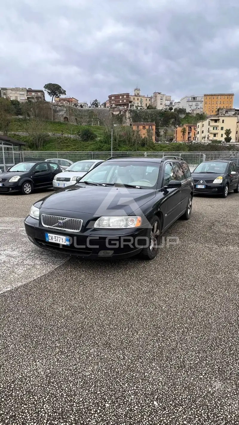 2005 Volvo V70