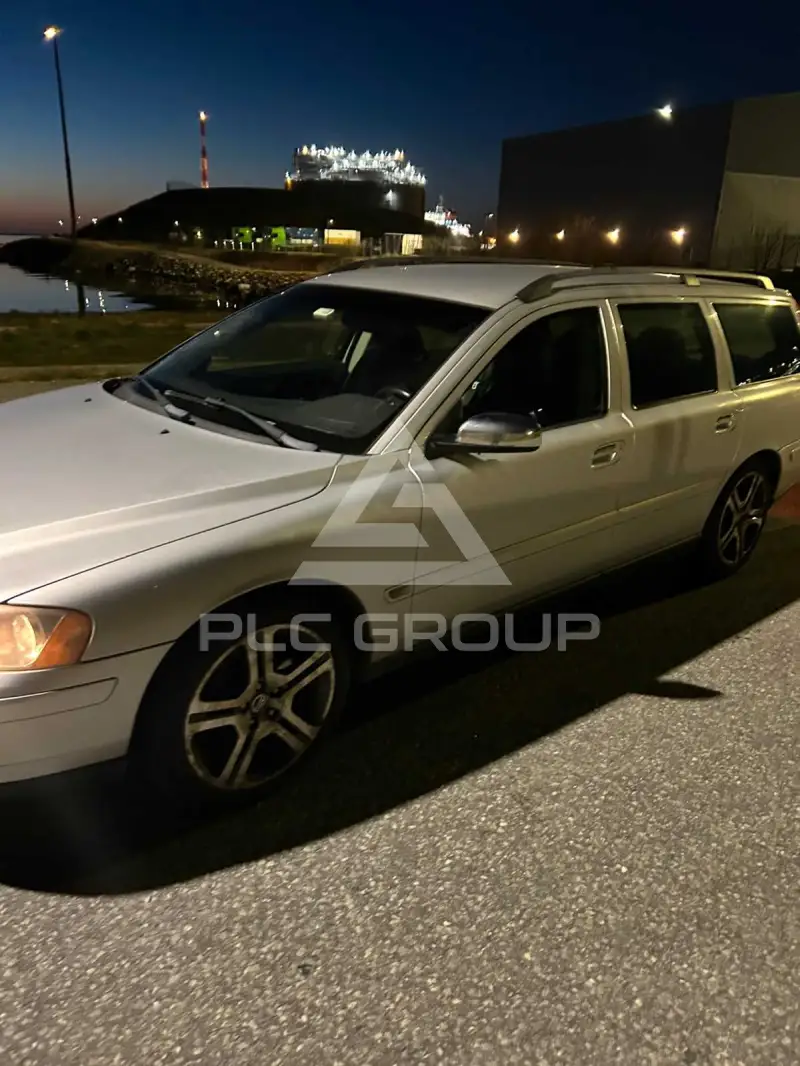 2005 Volvo V70