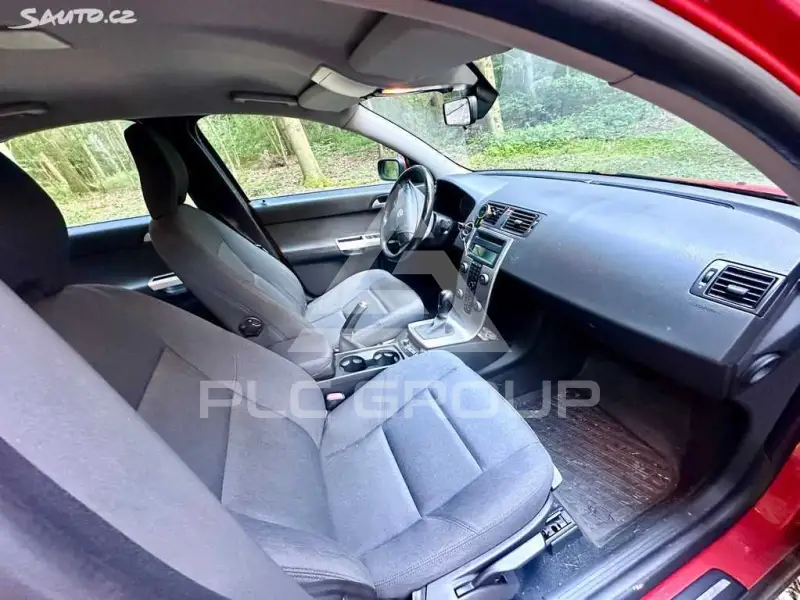 2005 Volvo S40