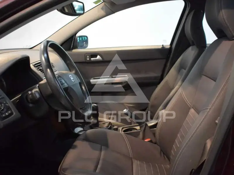 2005 Volvo S40