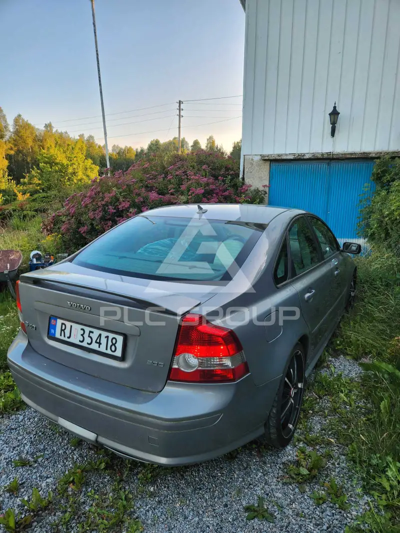 2005 Volvo S40