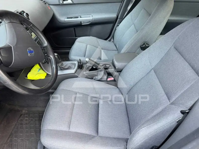 2005 Volvo S40