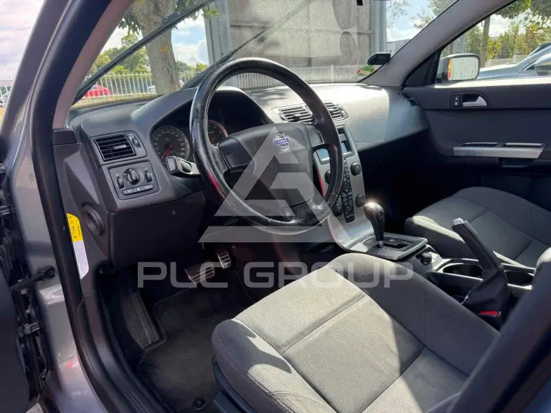 2005 Volvo S40