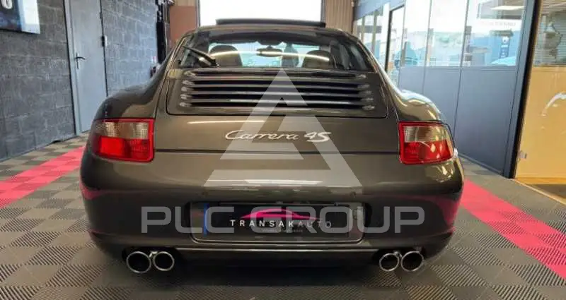 2005 Porsche 911