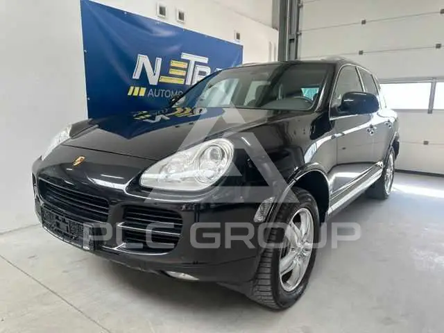 2005 Porsche Cayenne