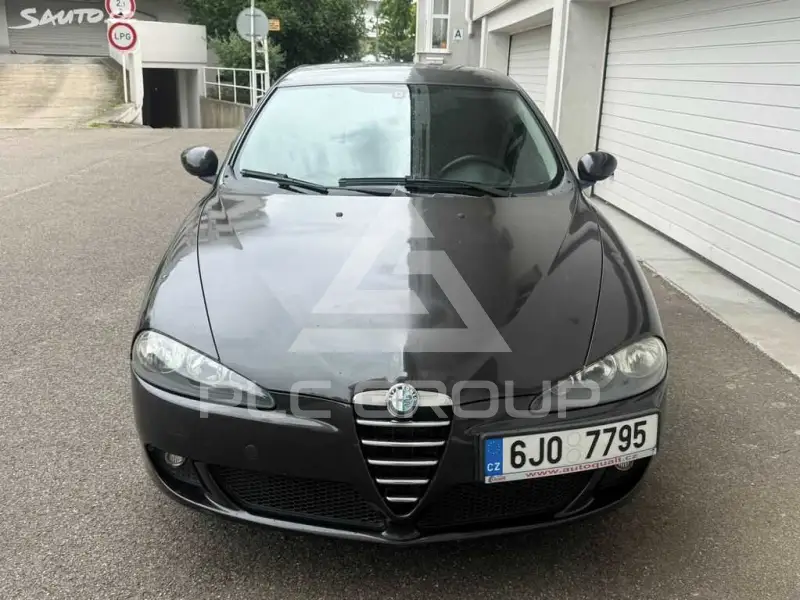 2005 Alfa Romeo 147
