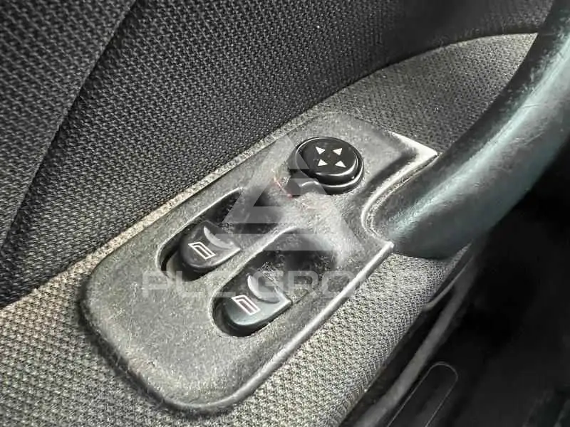 2005 Alfa Romeo 147