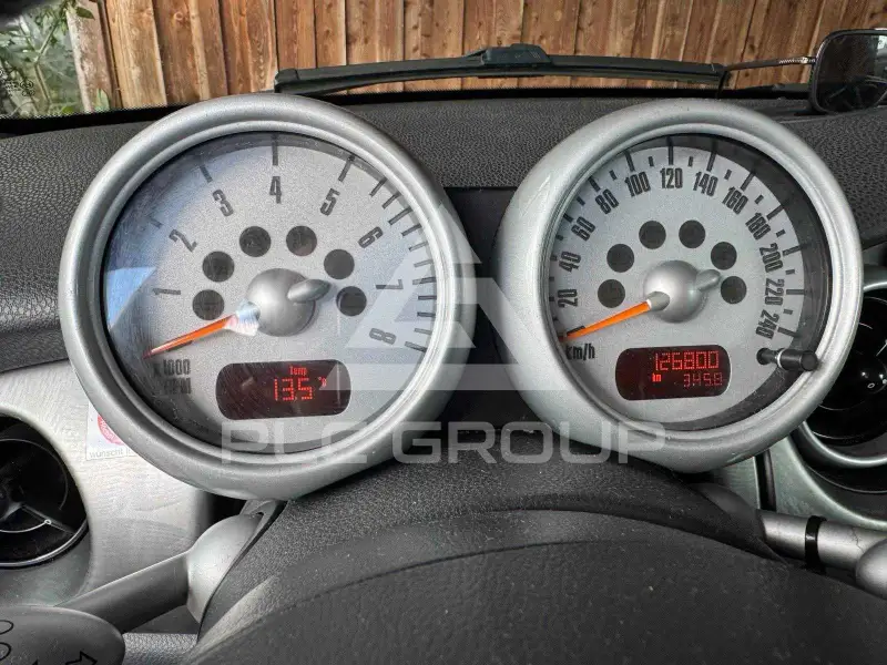 2005 Mini COOPER