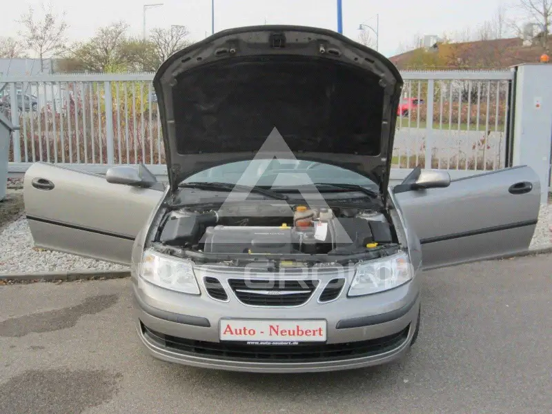 2005 SAAB 9-3
