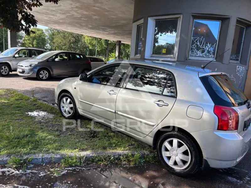 2005 Toyota COROLLA