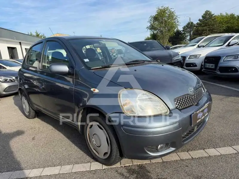 2005 Toyota YARIS