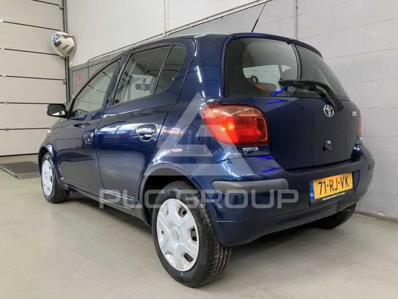 2005 Toyota YARIS
