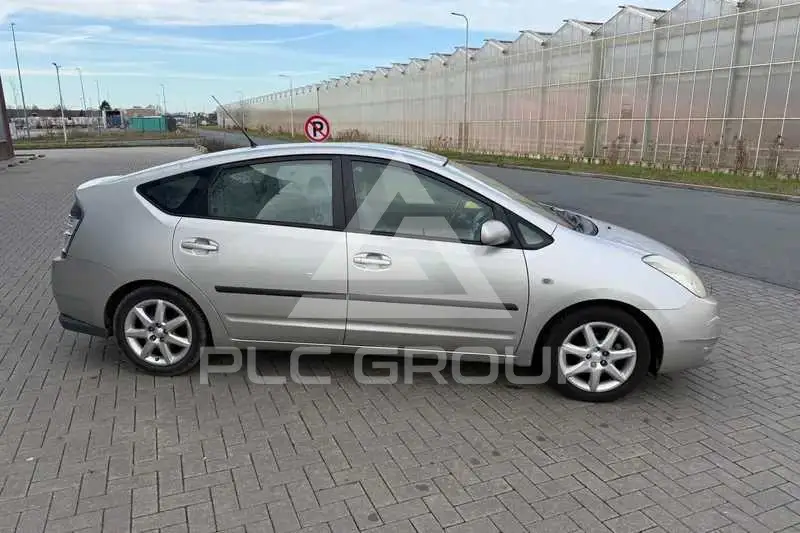 2005 Toyota PRIUS