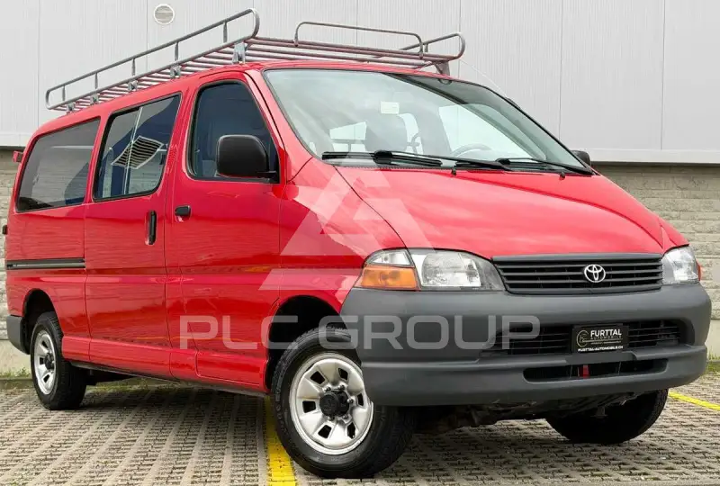 2005 Toyota Granvia