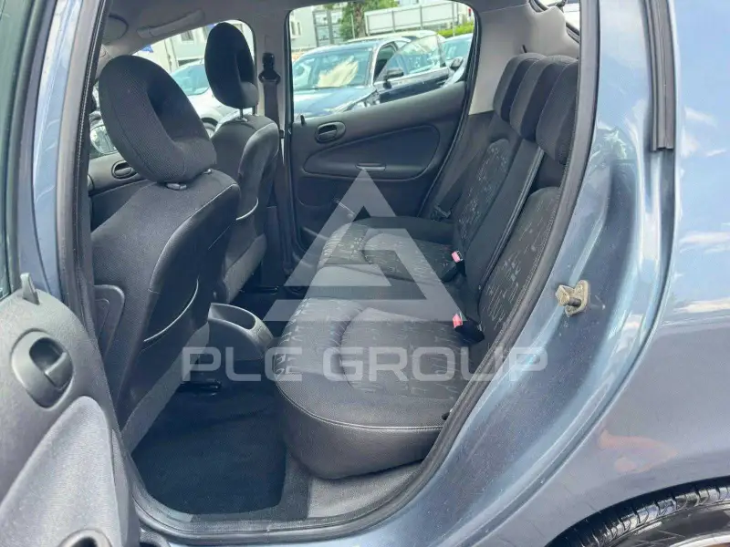 2005 Peugeot 206