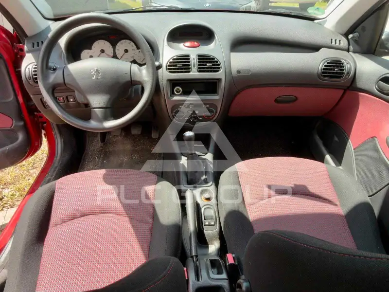 2005 Peugeot 206