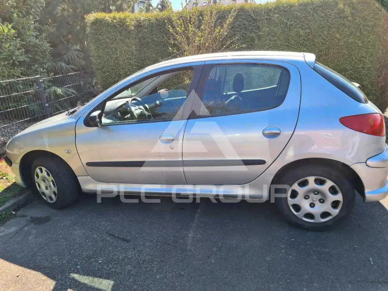 2005 Peugeot 206