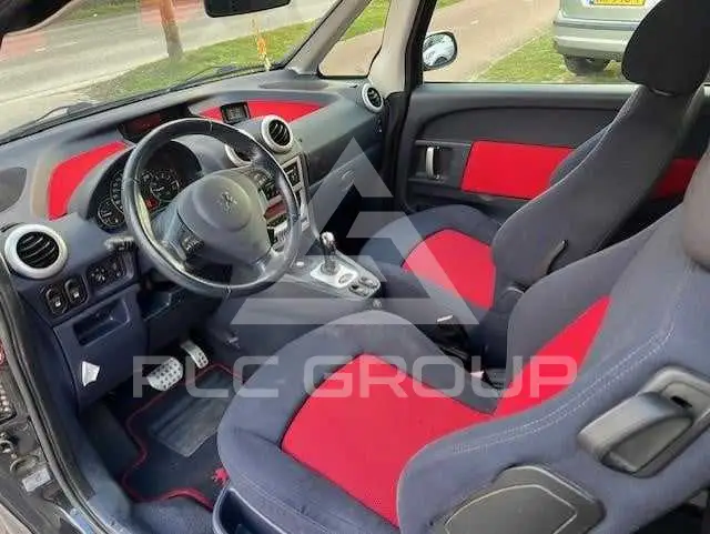 2005 Peugeot 1007