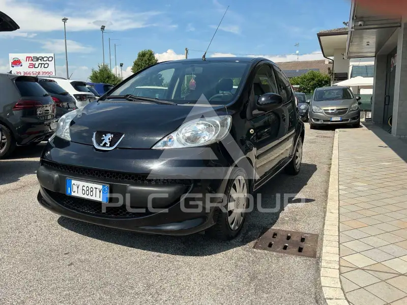 2005 Peugeot 107