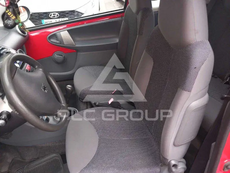 2005 Peugeot 107