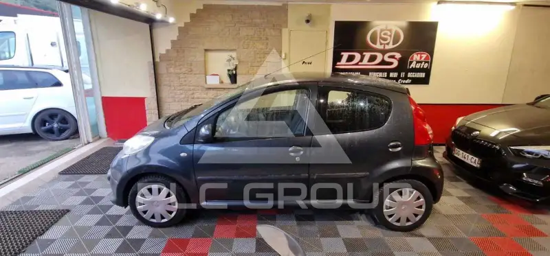 2005 Peugeot 107