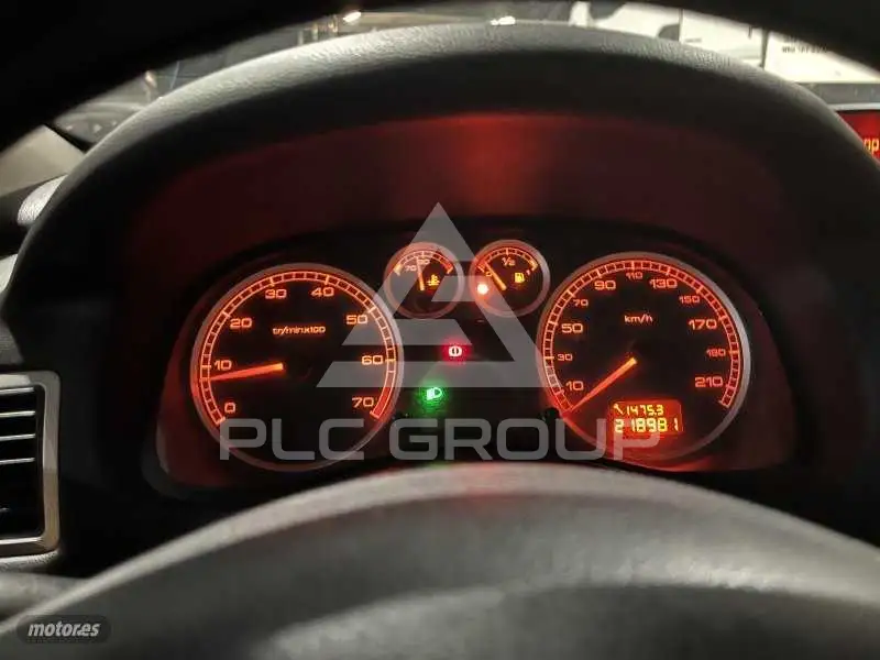 2005 Peugeot 307