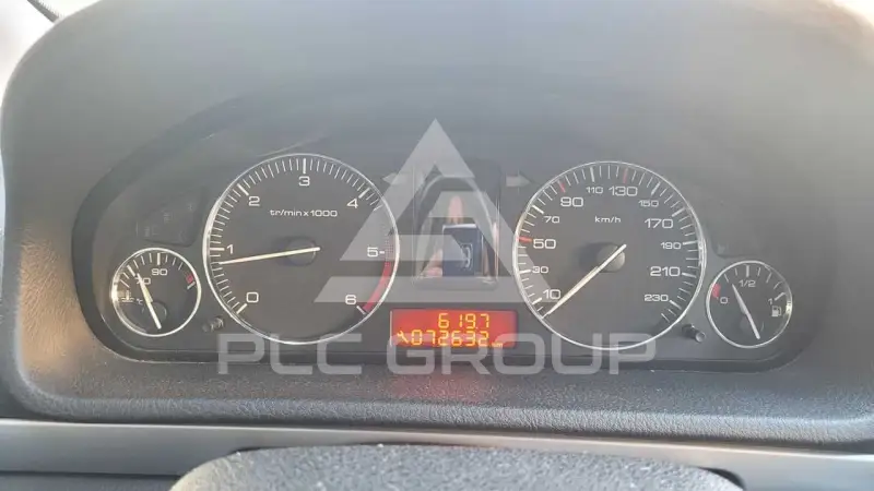 2005 Peugeot 407