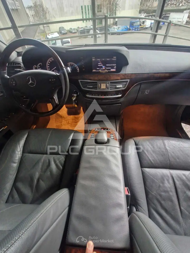 2005 Mercedes Benz S-Class