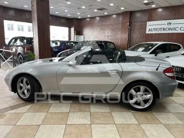2005 Mercedes Benz SLK-Class