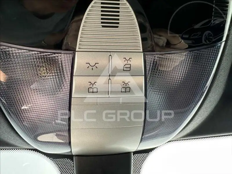 2005 Mercedes Benz SLK-Class