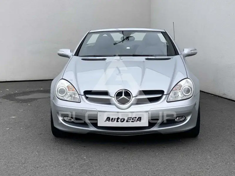 2005 Mercedes Benz SLK-Class