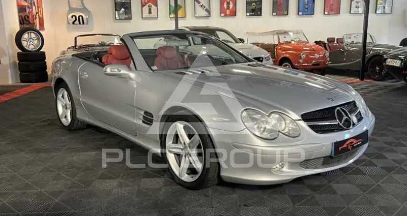 2005 Mercedes Benz SL-Class