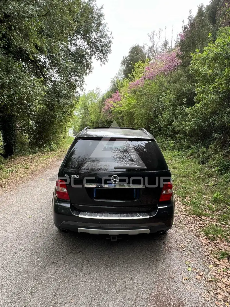 2005 Mercedes Benz ML-Class