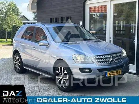 2005 Mercedes Benz 500