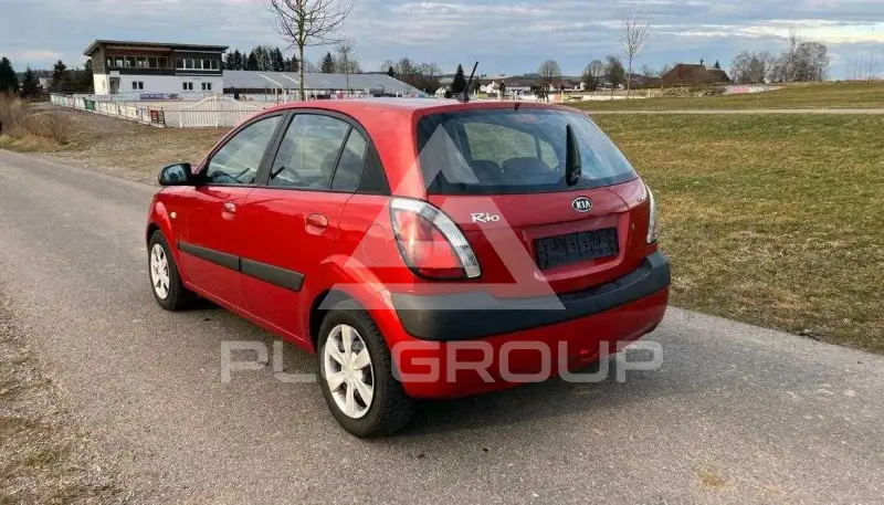 2005 KIA Rio