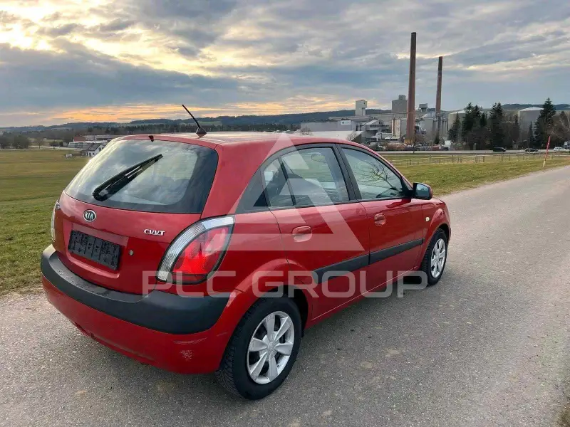 2005 KIA Rio